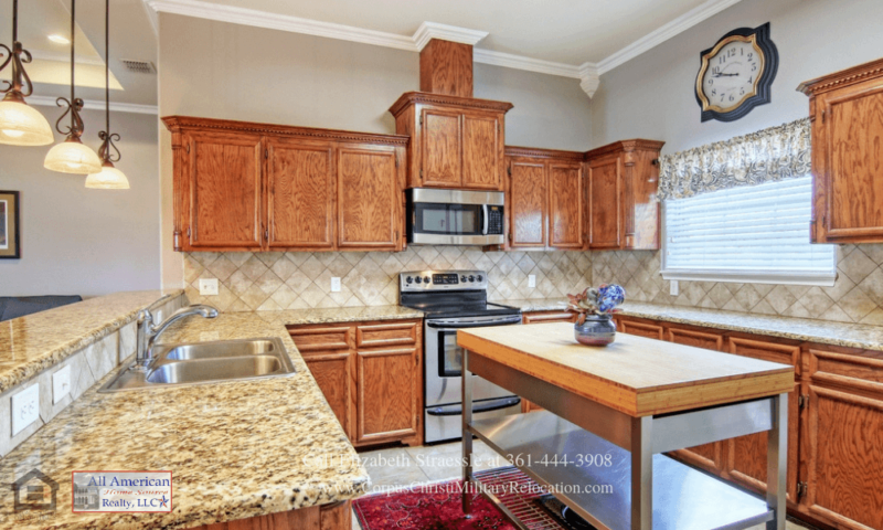 Homes for Sale in Royal Creek Estates Corpus Christi TX - You'll love the amazing finishes in the kitchen of this Corpus Christi home for sale.